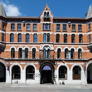 3* Hotell Isaacs